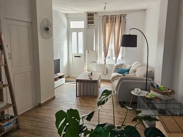 Maison en location - St Anne