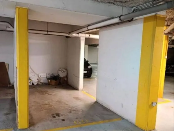 Parking 11 m²