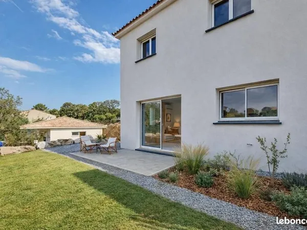 Maison 4 pièces 102 m²