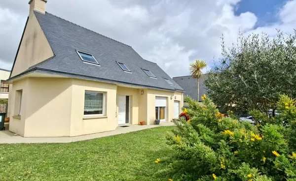 Maison Familiale à Brest - 5 Chambres - 170 m2