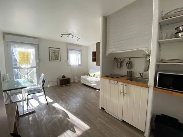Triplex 1 pièce 18 m²
