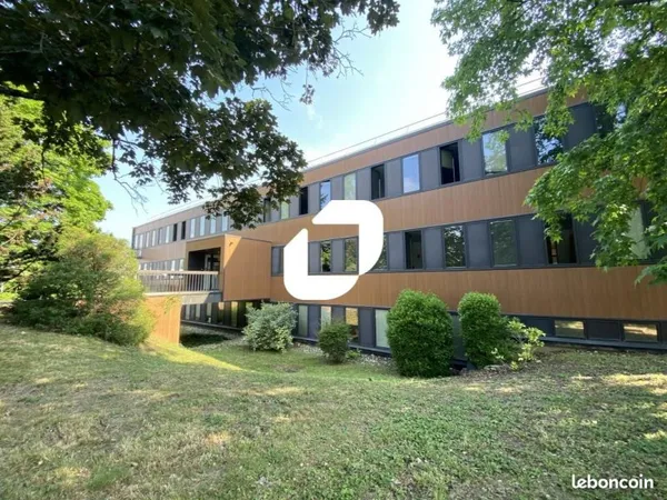 Bureaux 450 m²