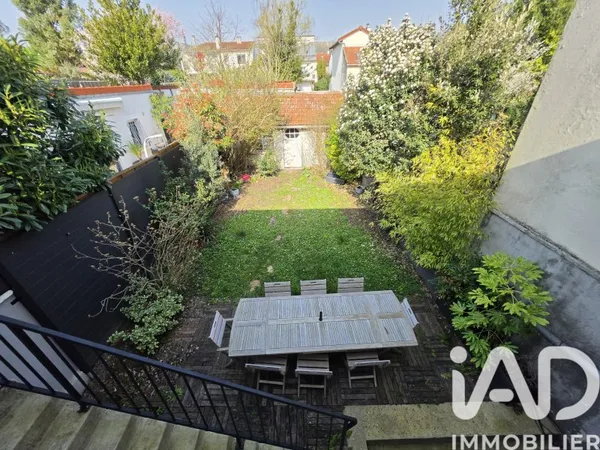 Maison 6 pièces 151 m²