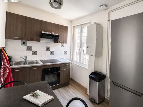 🏠 T3 Meublé 60 m² - Centre Saint-Chamond - Calme & Prêt à vivre