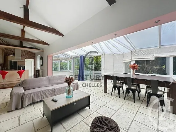 Maison 5 pièces 177 m²