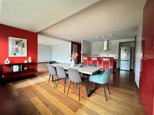 Appartement 3 pièces 106 m²