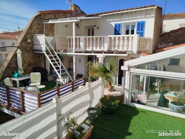 Maison 126 m² + 2 studios indépendants - Revenus locatifs - Centre Le Boulou