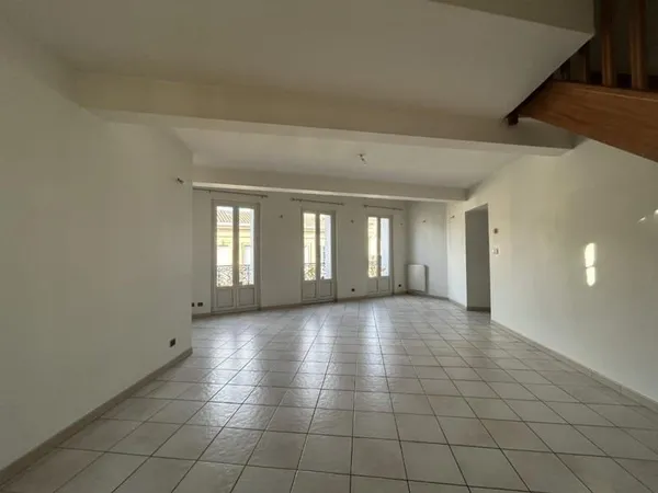 APPARTEMENT T3 DUPLEX - CENTRE VILLE