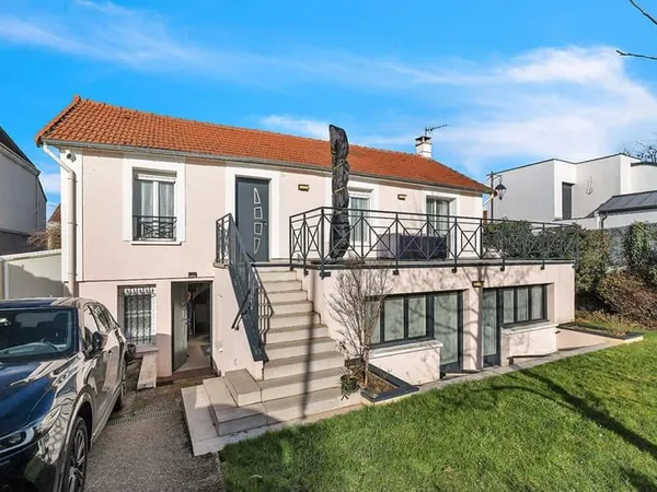 Maison familiale d'exception à deux pas du centre