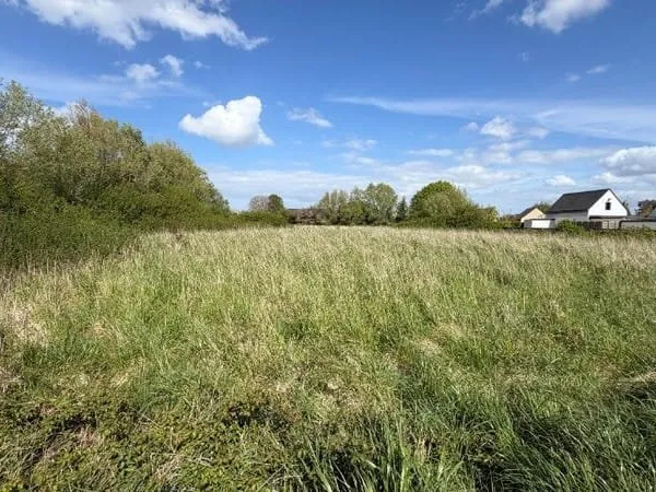 Terrain 386 m²