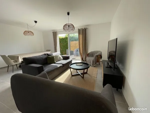 Maison récente 5 pièces 100 m²