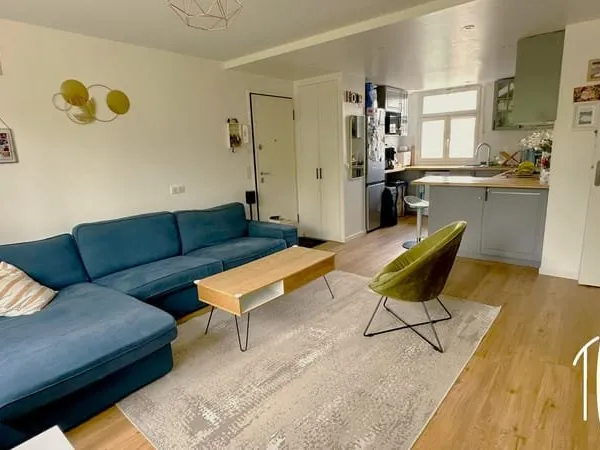 THIAIS - Appartement 3 pièces - 59.55 m2 - Box - Cave - Balcon