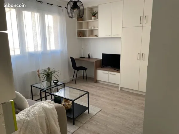 Studio neuf secteur gare