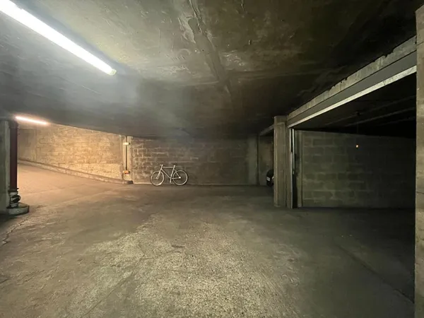 Parking 19 m²