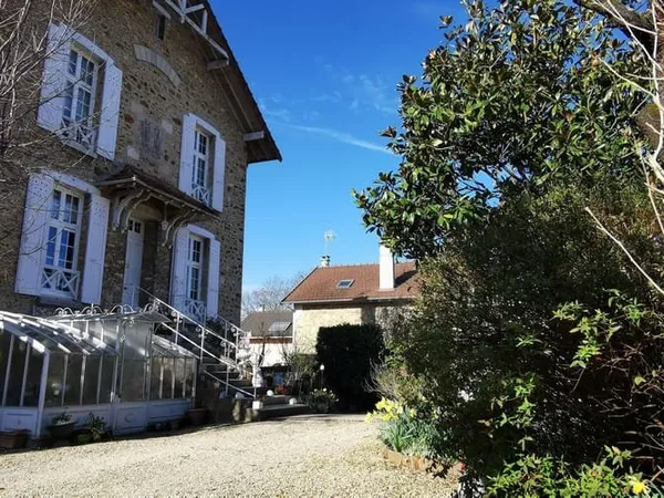 Maison 6 pièces 181 m²