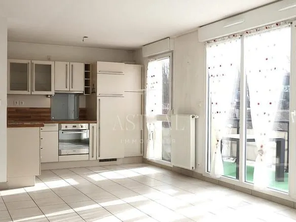 Appartement dernier étage avec balcon et ascenseur Sierentz