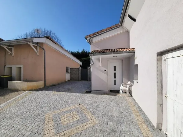 Maison 118 m2 habitables avec jardin et dépendance