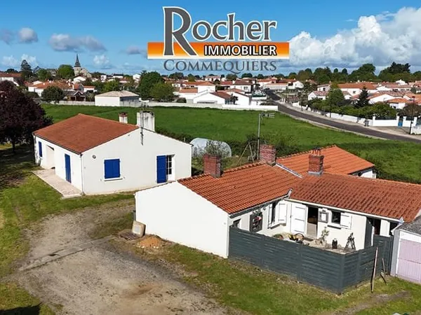 ENSEMBLE DE 2 MAISONS