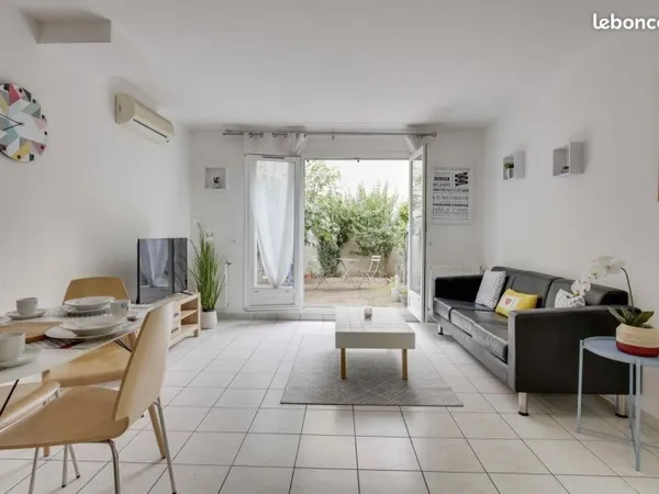 Maison renovee jardin calme 2 stationnements nanterre proche la defense paris