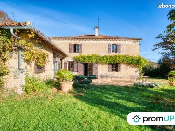 Maison 6 pièces 200 m²