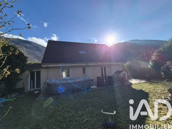 Maison 5 pièces 164 m²