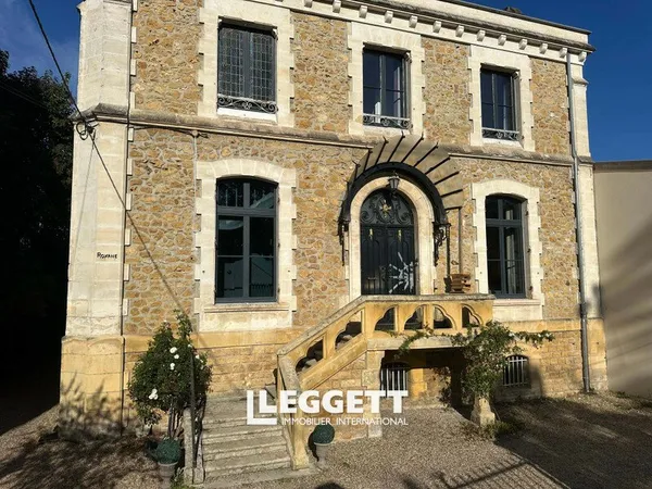 Maison 8 pièce(s), BERGERAC