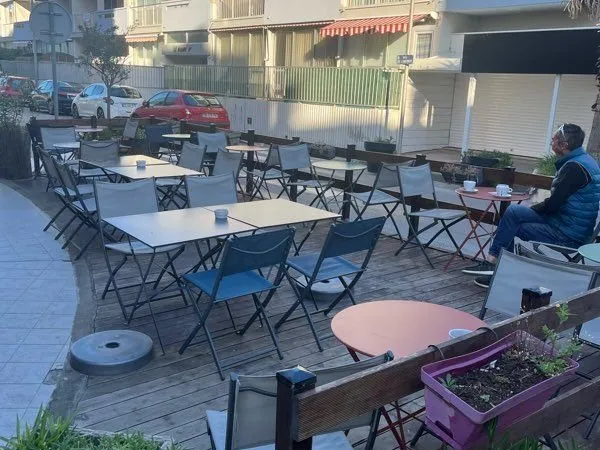 Bar le dauphin 🐬