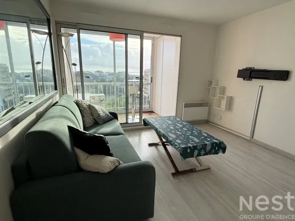 QUIBERON - Vue mer - En vente T1 bis de 25 m² proche de la grande Plage avec un parking