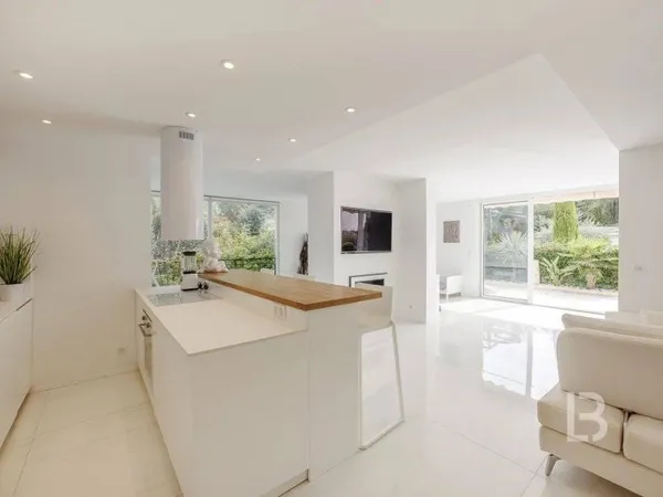 Appartement 4 pièces 116 m²