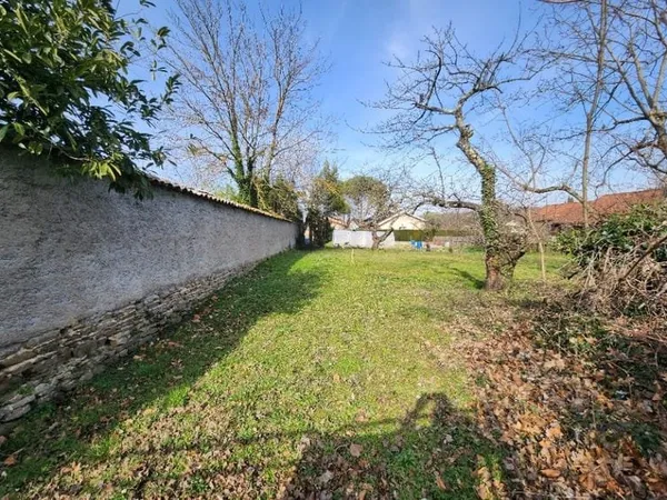 Terrain 450 m²