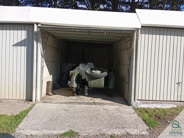 Box/garage A vendre - Tours Nord - Quartier Saint Symphorien 37100 Tours - Idéal investisseur