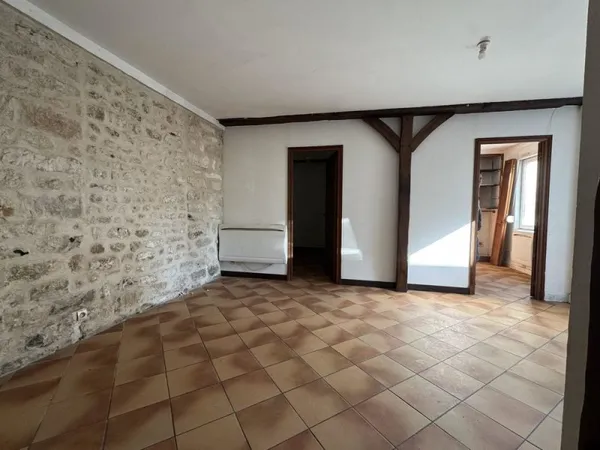 Charmant F3 au calme, proche gare de Vernon - 670 €