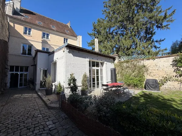 Maison Compiegne Centre ville 8 pièce(s) 310 m2