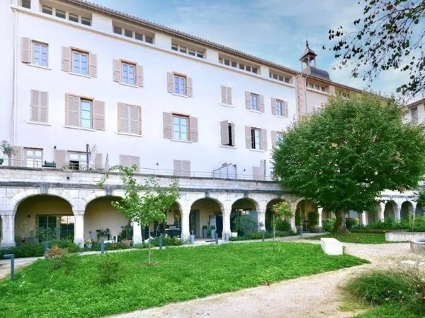 Appartement 3 pièces 75 m²