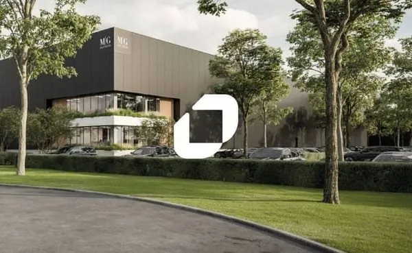 Entrepôt 42852 m²