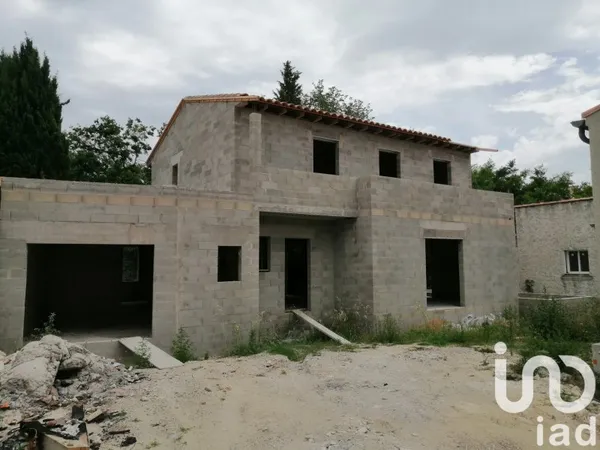 Maison 8 pièces 183 m²