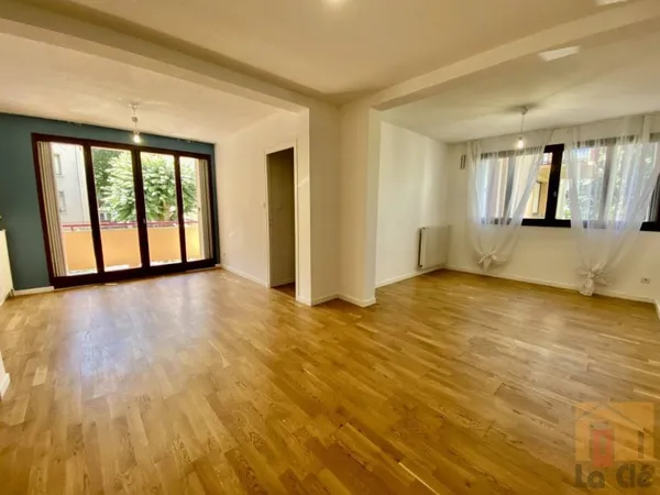 Appartement 4 pièces 90 m²