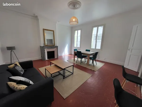 Bel appartement T3 de 89 m² - Centre-ville de Béziers
