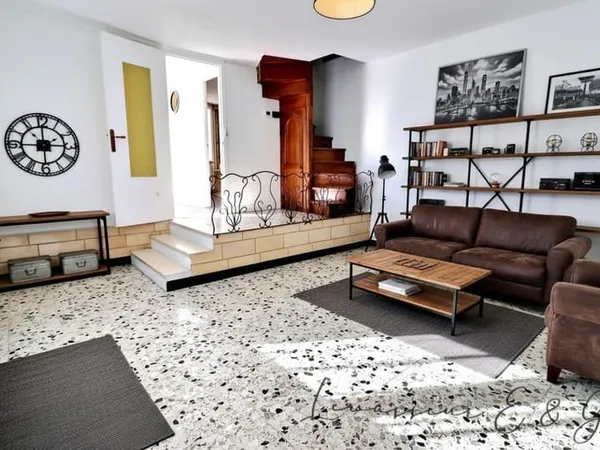 MOUY 60250 - Maison 4 chambres de 132m² sans jardin