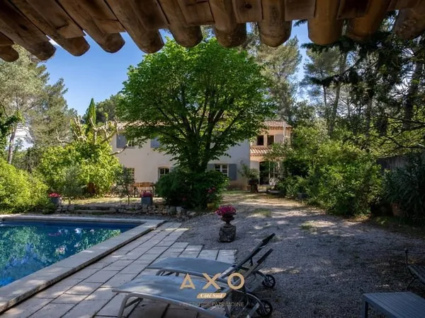 Maison et villa de prestige Vente Aix-en-Provence 7p 168m² 980000€