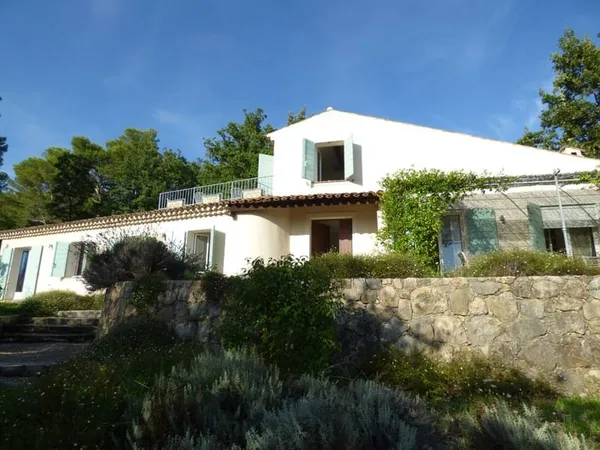 Maison 5 pièces 190 m²
