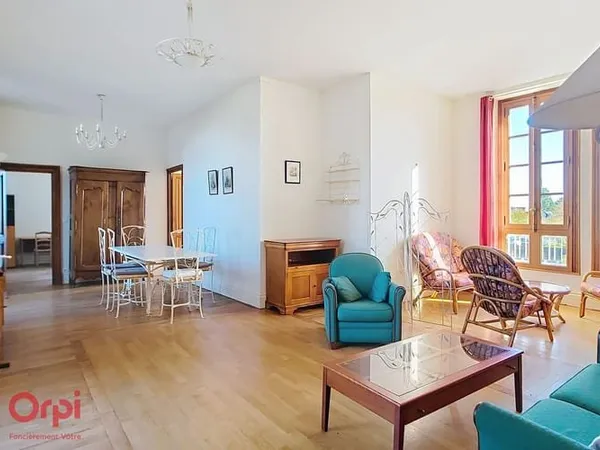 Appartement 4 pièces 118 m²