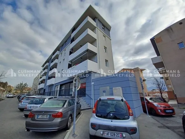 Bureau 308 m²