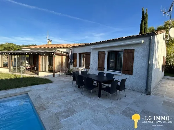 Maison 144m2, 4 chambres avec piscine et 1444m2 de terrain