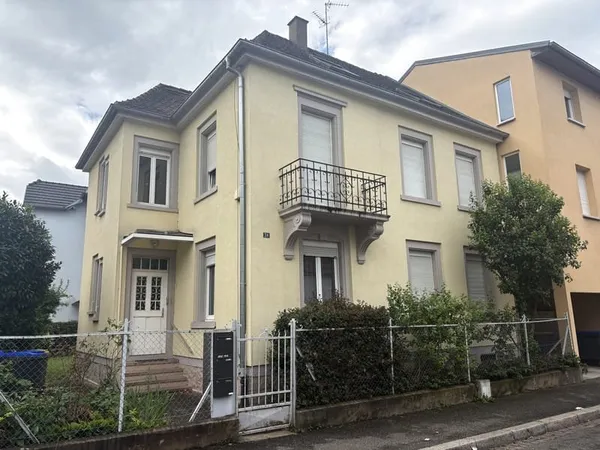 Grande maison 8 pièces avec jardin - Schiltigheim