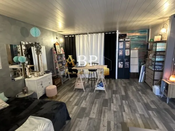 Maison 6 pièces 187 m²