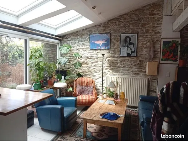Ancien atelier d'ébéniste - Loft avec cour - Île de Nantes