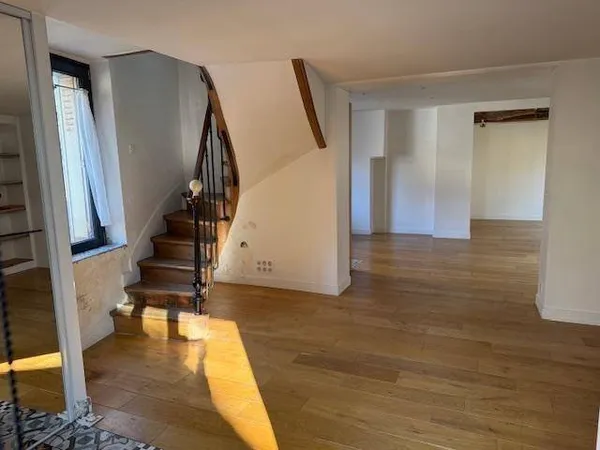 Duplex 5 pièces 80 m²