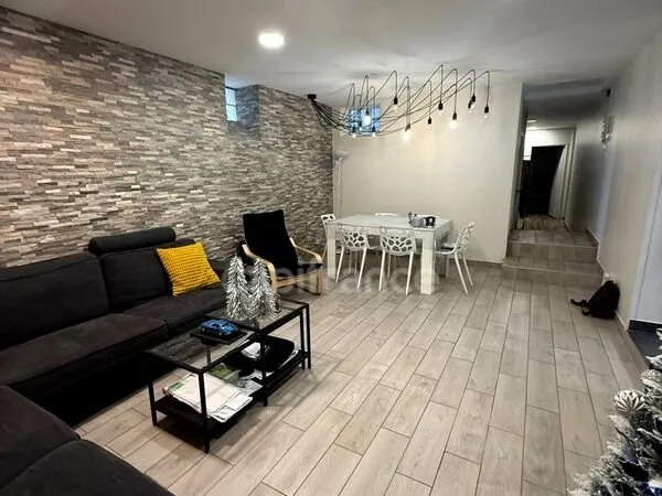 Un grand Souplex de 5 pièces (100 m2) + jardin privative de 200m2 au coeur de MONTMORENCY (95)