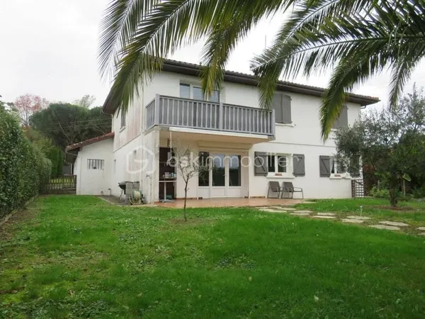 Maison 7 pièces 157 m²